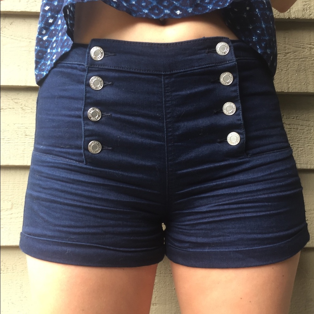 Ladies High Waisted Sailor Style Short Size 9/10